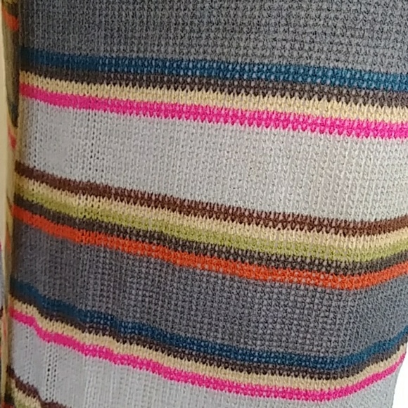 Junior's Stripe Duster Cardigan. - Picture 3 of 4